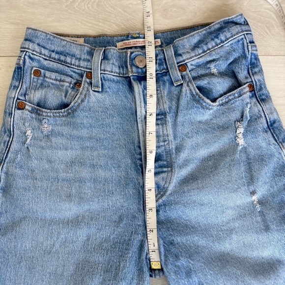 Levi’s Ribcage Straight Ankle Jeans Distressed Cropped size 25 Light Wash - Picture 4 of 12